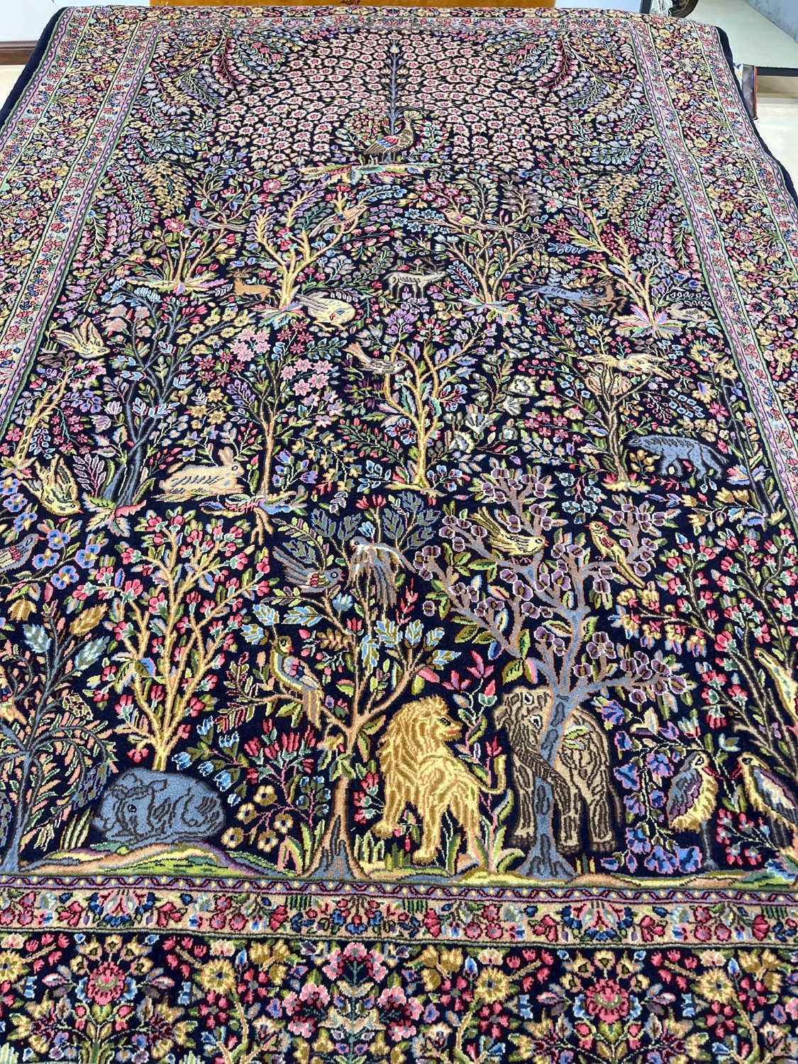 carpet-farshboom-6938775267