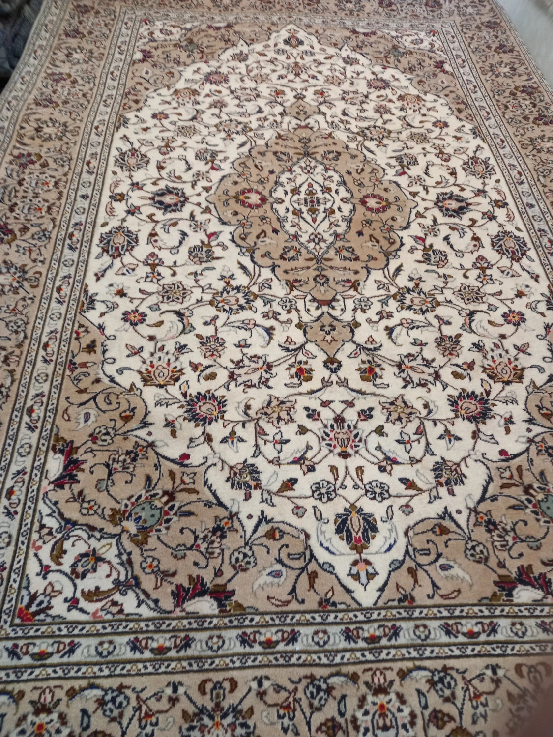 carpet-farshboom-7223903687