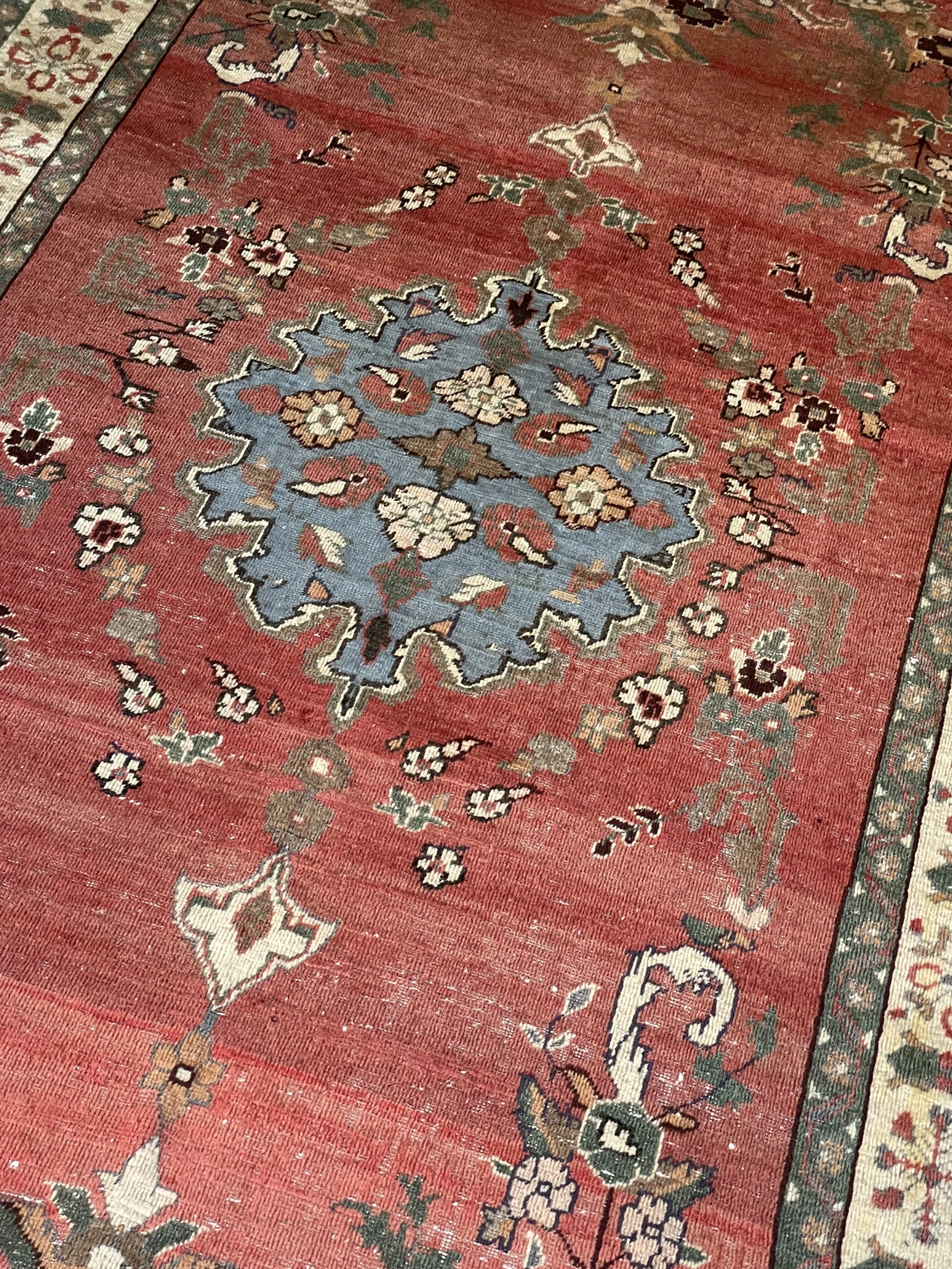 carpet-farshboom-8264837369