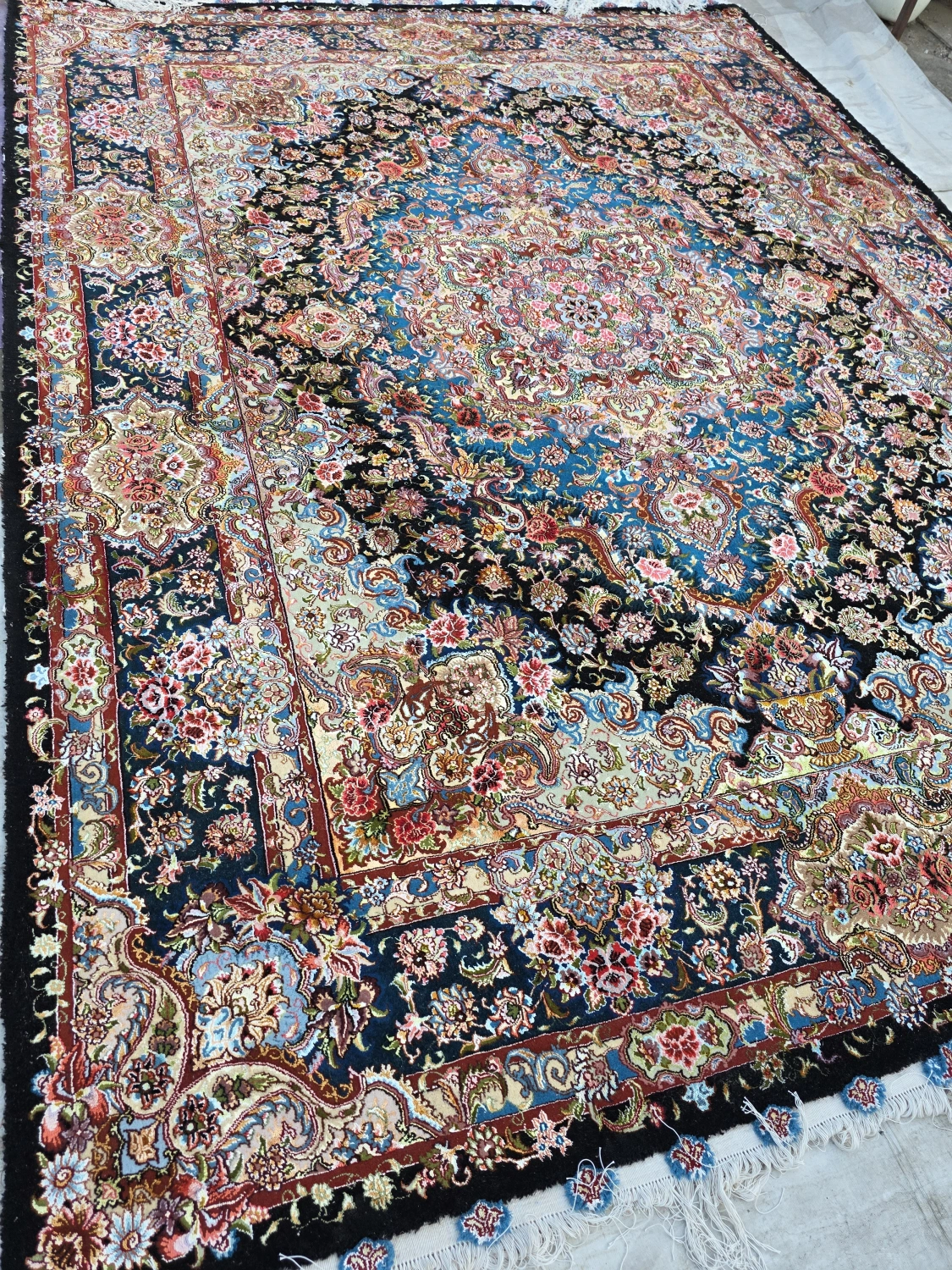 carpet-farshboom-8409458239