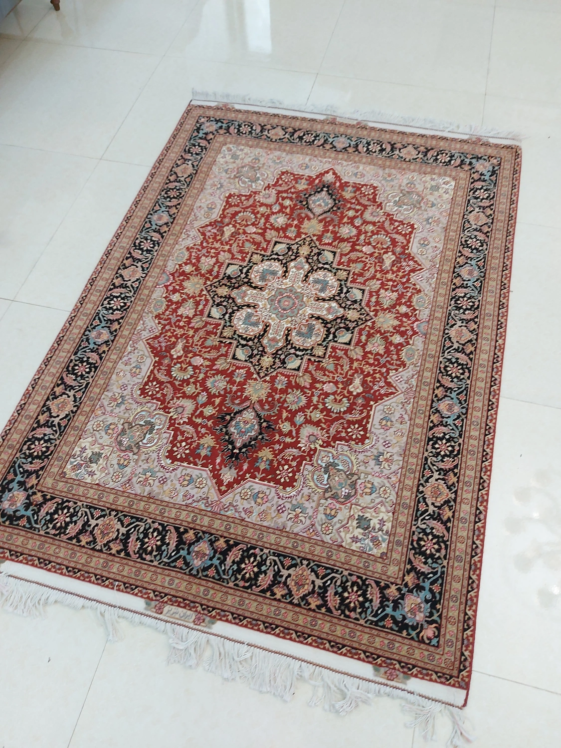 carpet-farshboom-8860450563