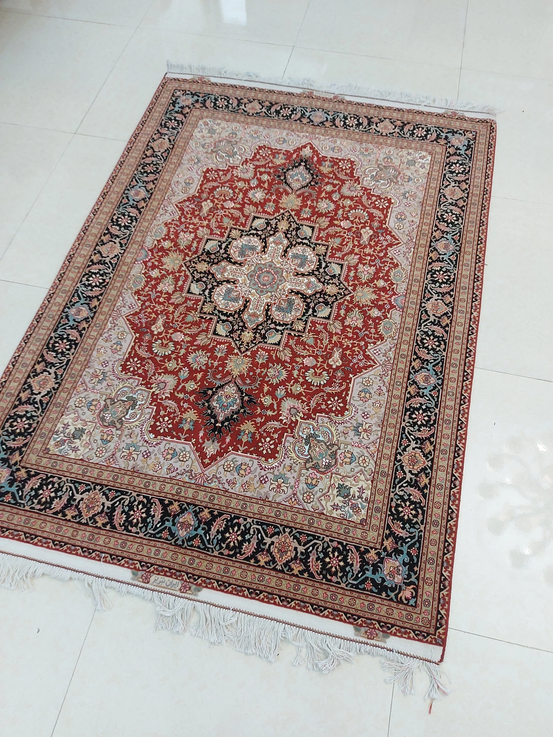 carpet-farshboom-9099429361