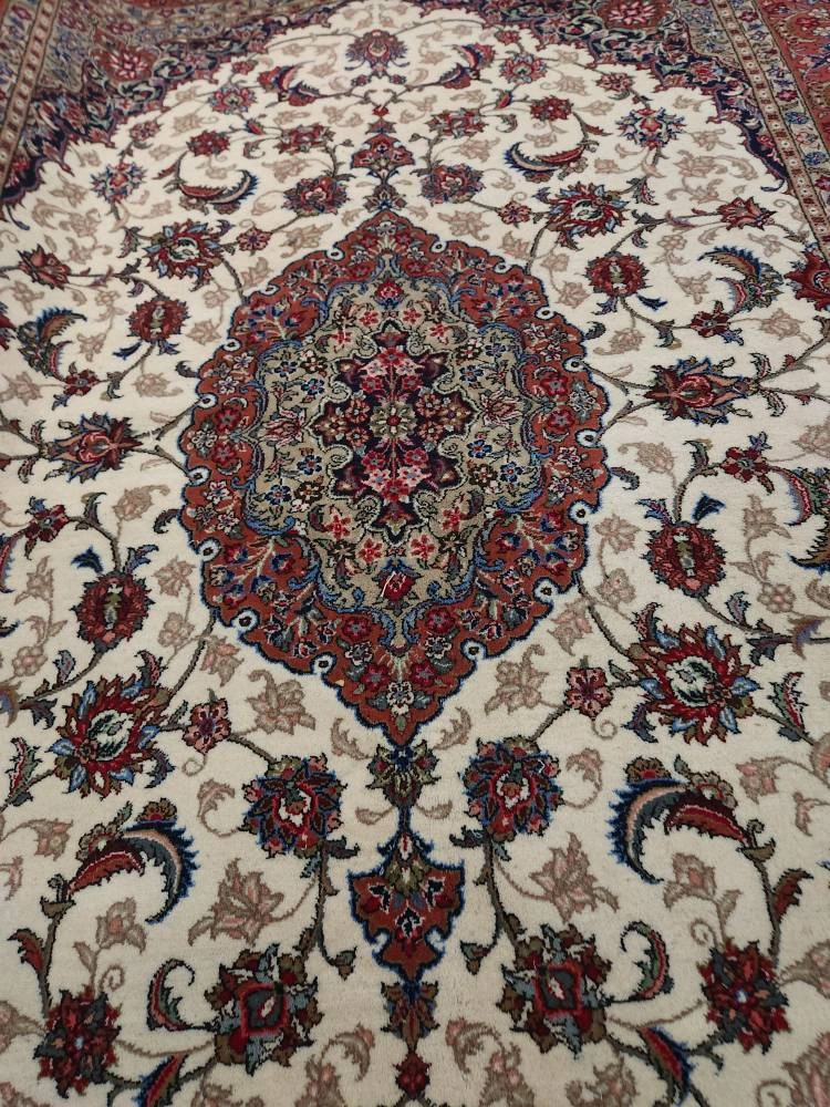 carpet-farshboom-9239674123