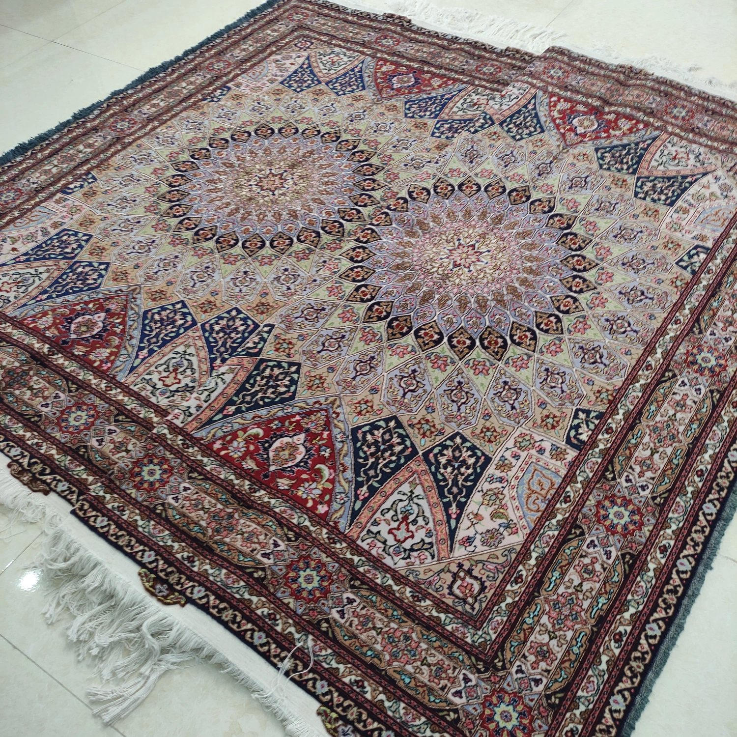 carpet-farshboom-9412084378