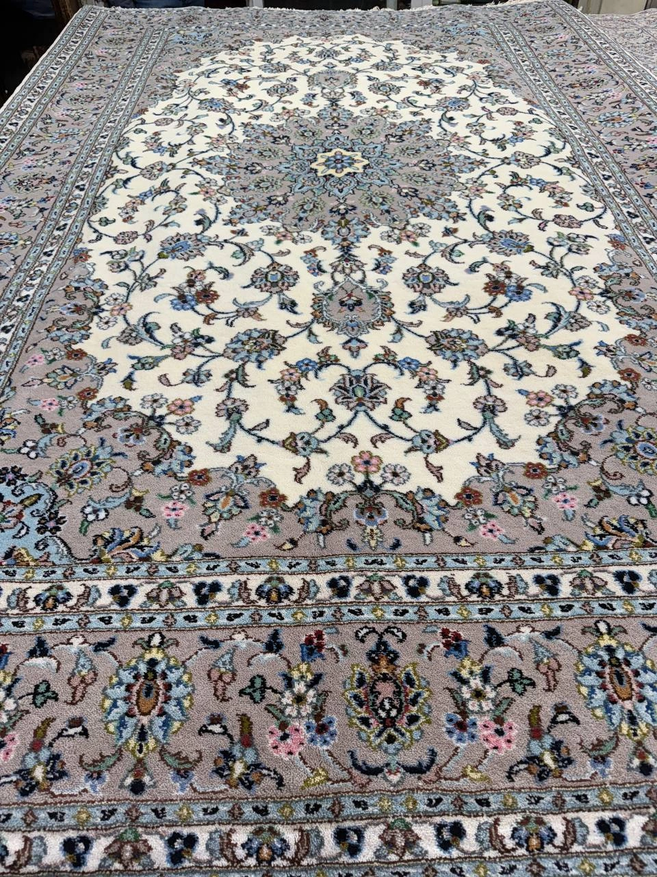 carpet-farshboom-9579387142