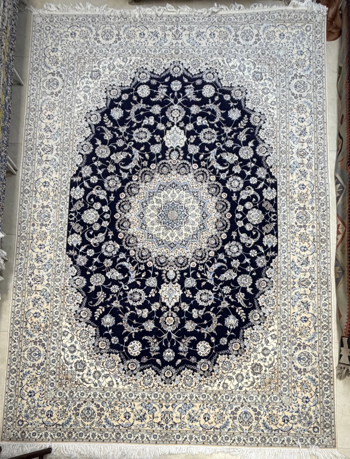 carpet-farshboom-1998806530