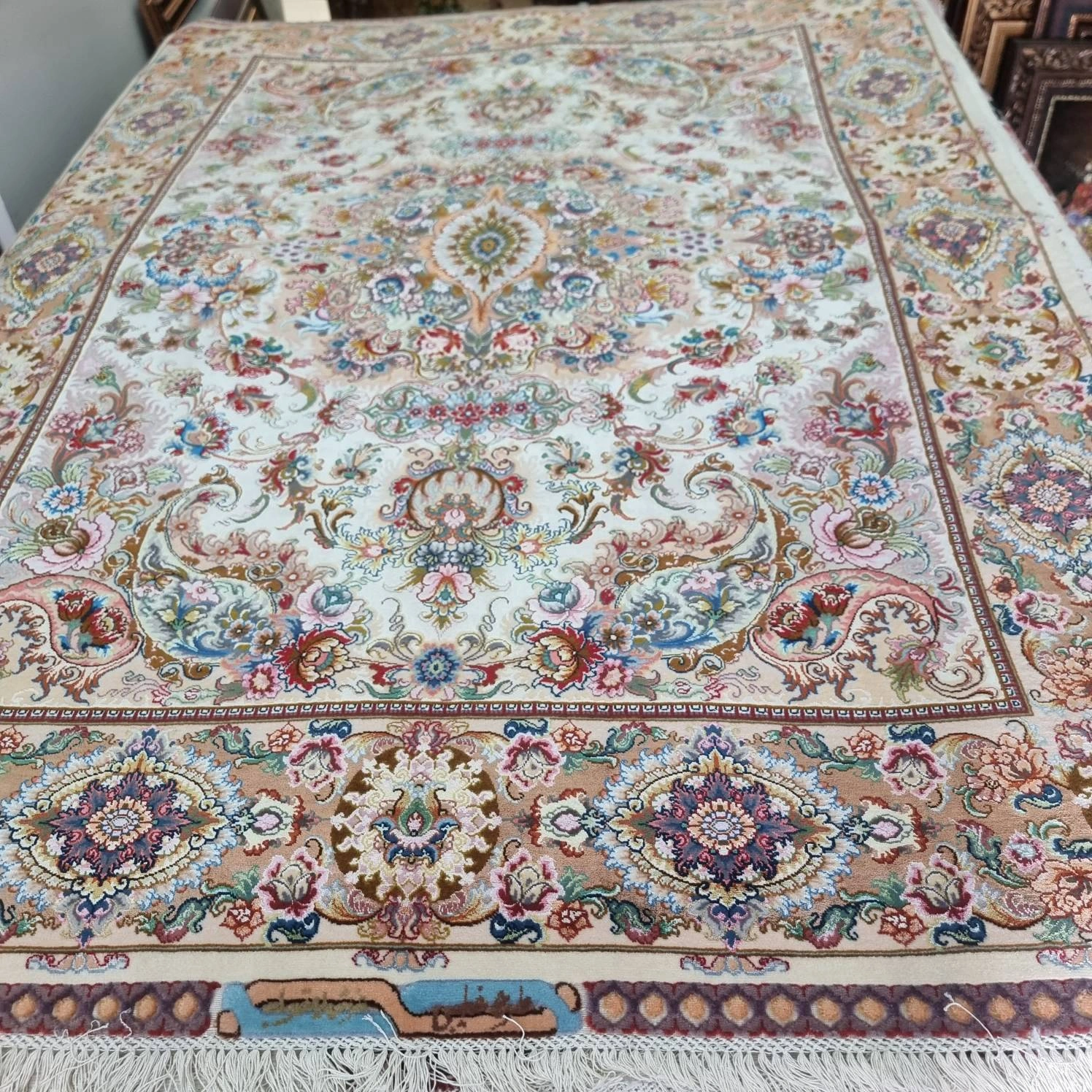 carpet-farshboom-4140075940
