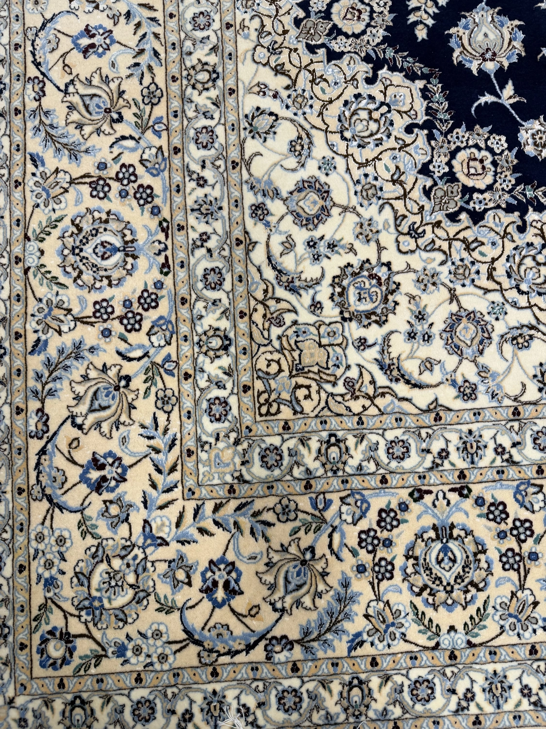 carpet-farshboom-4377883206