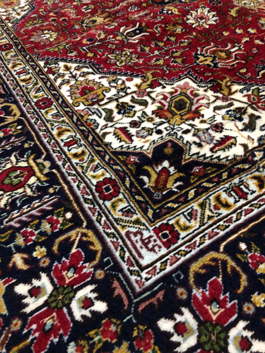 carpet-farshboom-6416595829