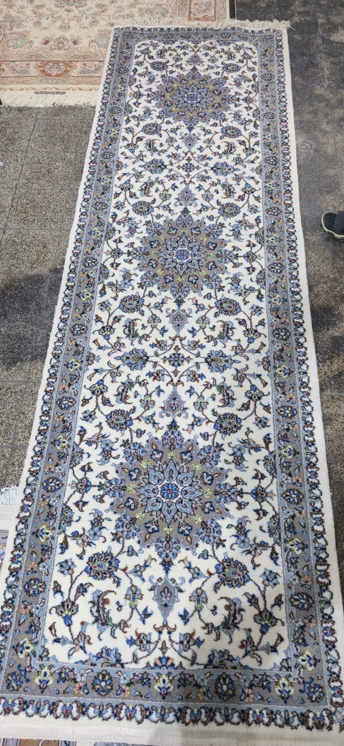 carpet-farshboom-7425485884