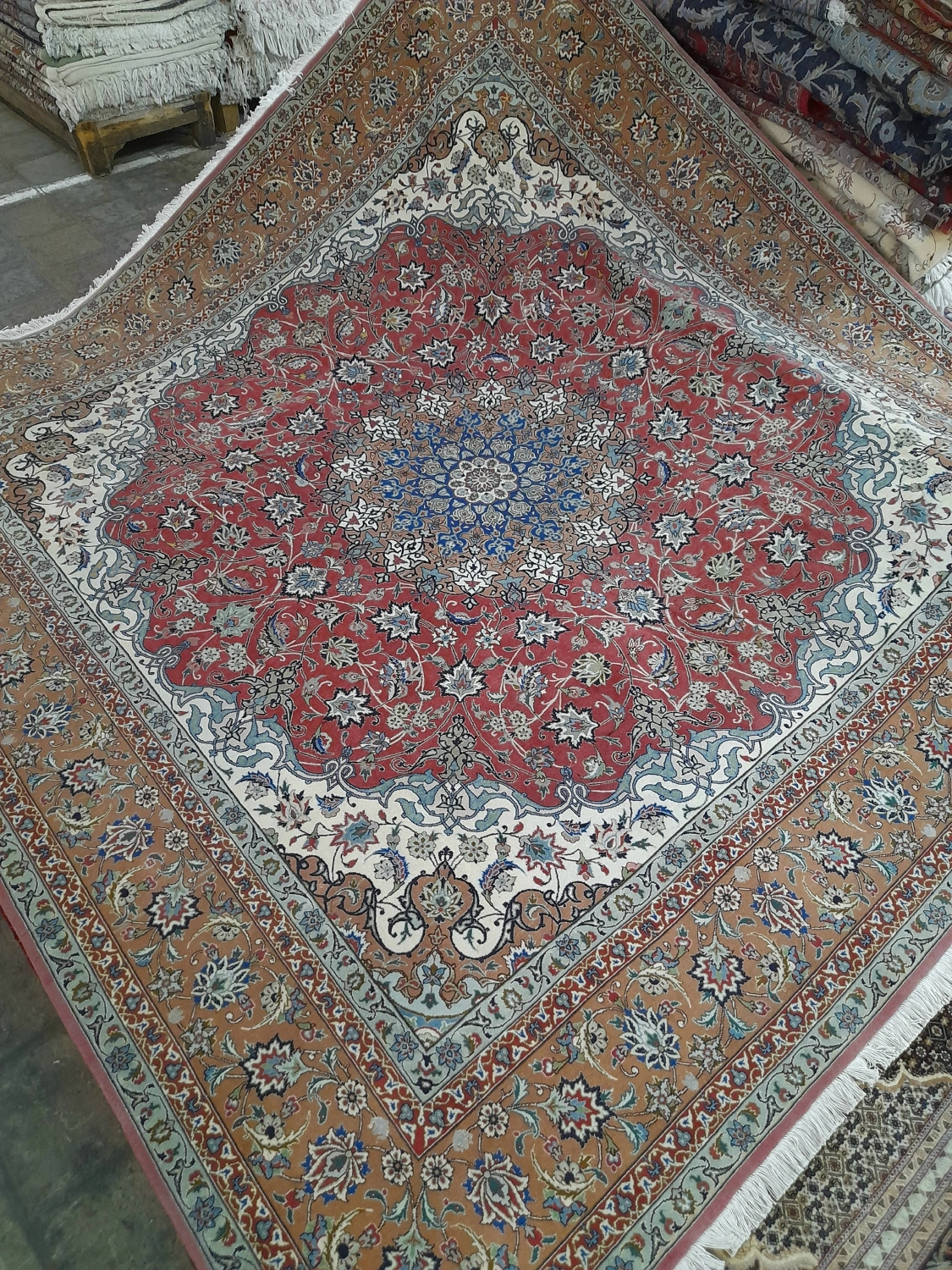 carpet-farshboom-8261882315