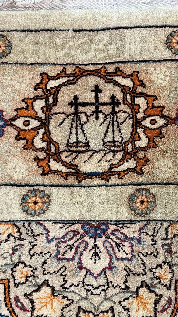 carpet-farshboom-8347585581
