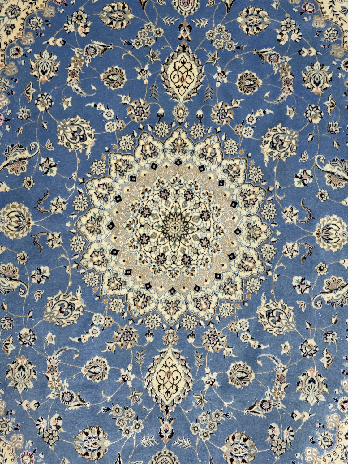 carpet-farshboom-8534211459